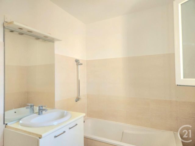 maison à louer - 4 pièces - 94.76 m2 - BAILLARGUES - 34 - LANGUEDOC-ROUSSILLON - Century 21 Pays De Lunel