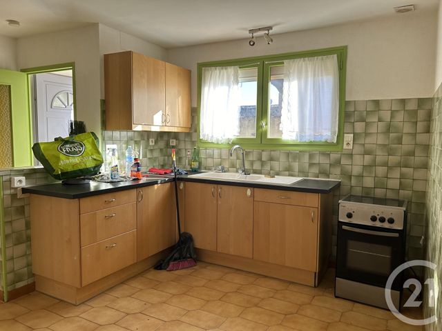 maison à louer - 3 pièces - 60.16 m2 - GALLARGUES LE MONTUEUX - 30 - LANGUEDOC-ROUSSILLON - Century 21 Pays De Lunel