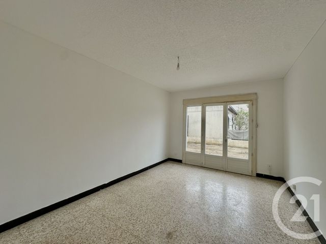 maison à louer - 2 pièces - 51.65 m2 - LUNEL - 34 - LANGUEDOC-ROUSSILLON - Century 21 Pays De Lunel