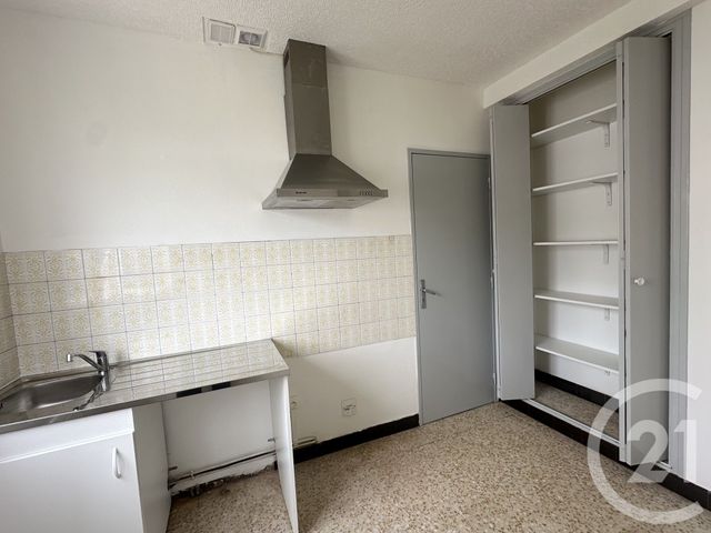 maison à louer - 2 pièces - 51.65 m2 - LUNEL - 34 - LANGUEDOC-ROUSSILLON - Century 21 Pays De Lunel