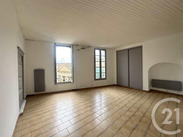 maison à louer - 5 pièces - 106.65 m2 - GALLARGUES LE MONTUEUX - 30 - LANGUEDOC-ROUSSILLON - Century 21 Pays De Lunel