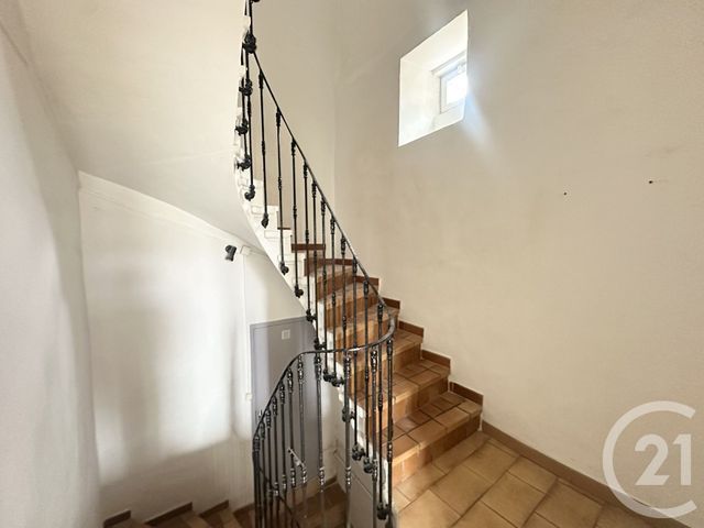 maison à louer - 5 pièces - 106.65 m2 - GALLARGUES LE MONTUEUX - 30 - LANGUEDOC-ROUSSILLON - Century 21 Pays De Lunel