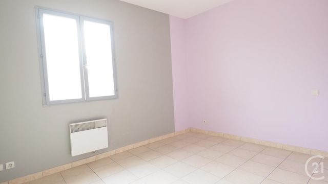 Appartement F3 à louer - 3 pièces - 60.59 m2 - LE CAILAR - 30 - LANGUEDOC-ROUSSILLON - Century 21 Pays De Lunel