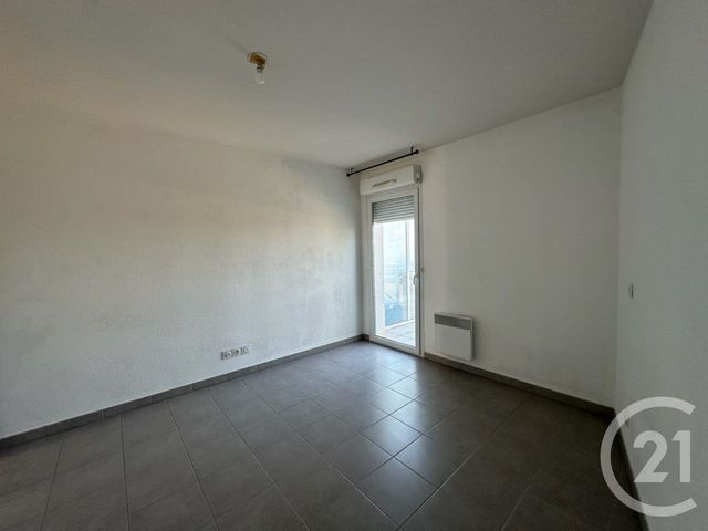 Appartement F3 à louer - 3 pièces - 64.62 m2 - AIMARGUES - 30 - LANGUEDOC-ROUSSILLON - Century 21 Pays De Lunel